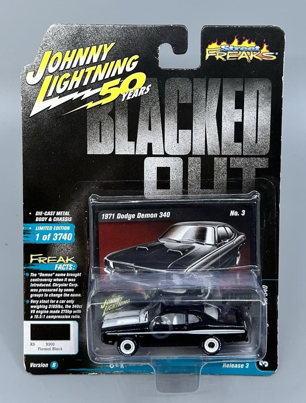 Johnny Lightning 1971 Dodge Demon 340 Blacked Out Street Freaks Black 2019 1:64